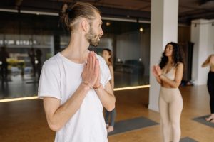 6 Pathways to Consider If You Want to Become a Meditation Teacher